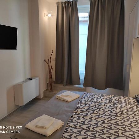 Blu Apartment Чивитанова Марке Екстериор снимка